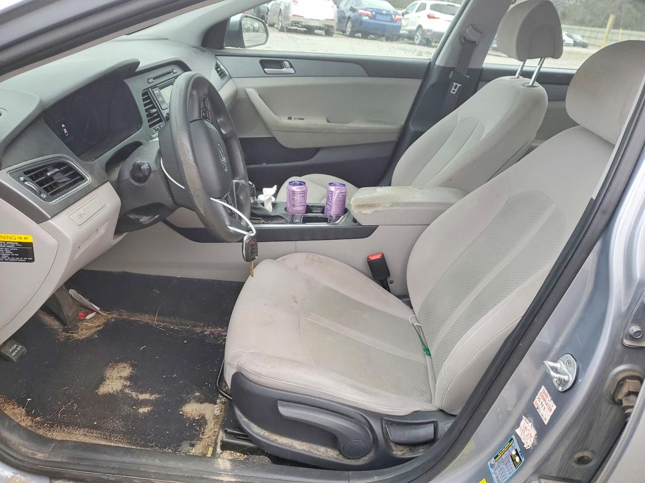 2017 HYUNDAI SONATA BASE photo 7