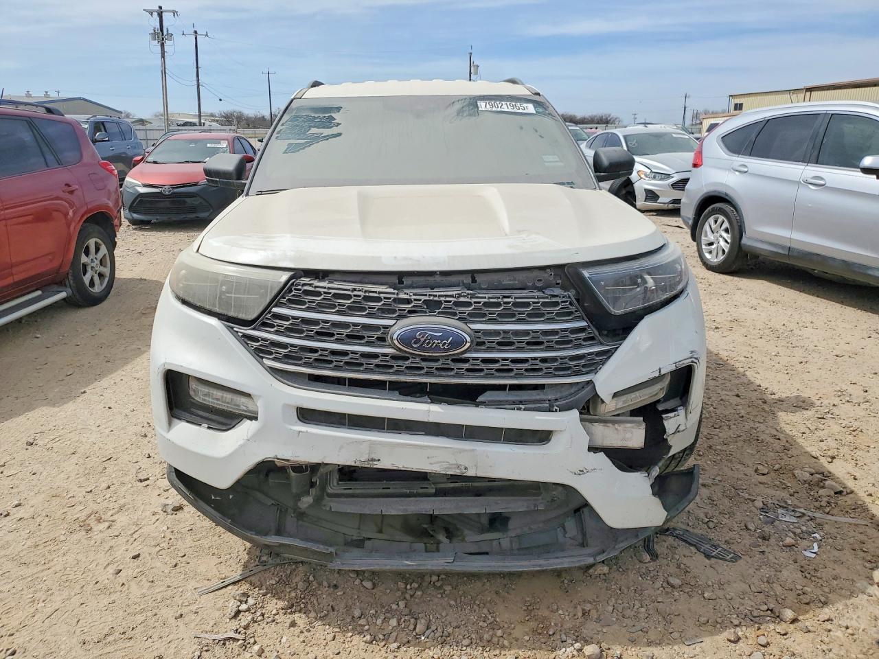 2020 FORD EXPLORER XLT photo 13
