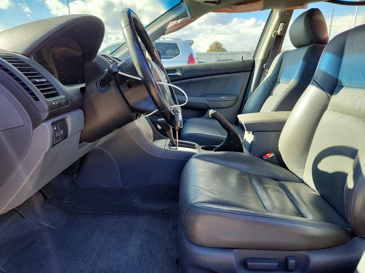 2007 HONDA ACCORD EX photo 7