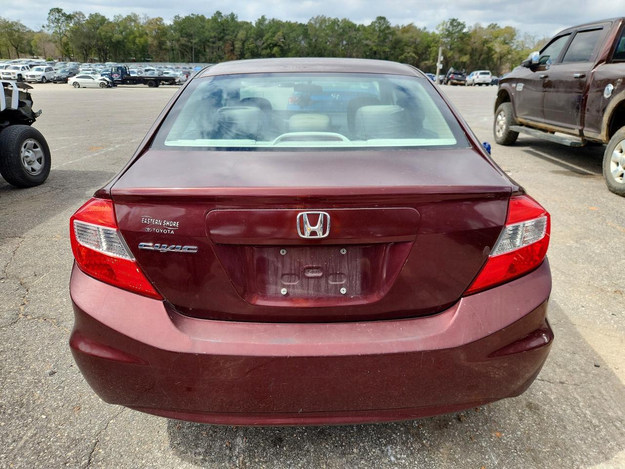 2012 HONDA CIVIC LX photo 6