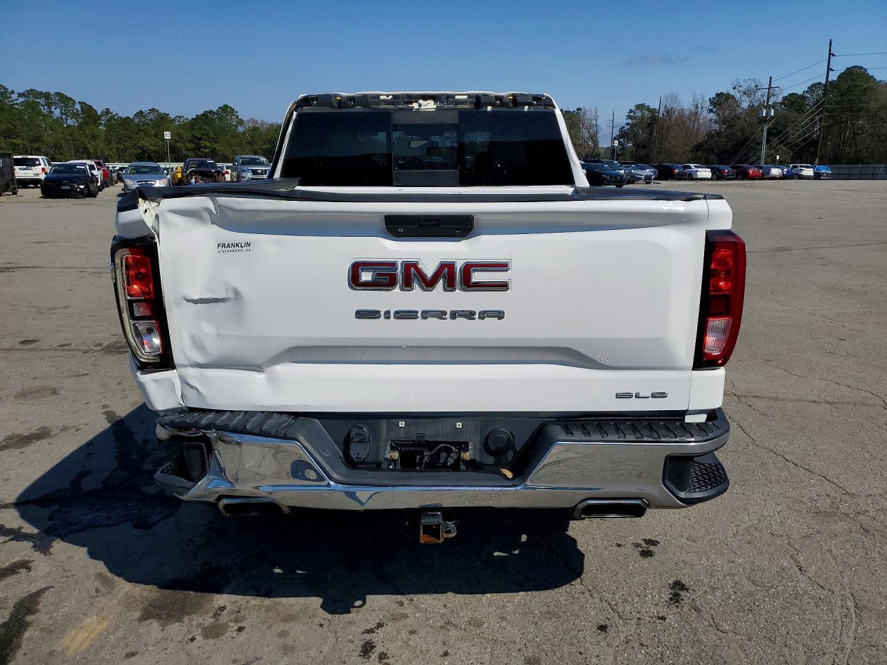 2019 GMC SIERRA K1500 SLE photo 6