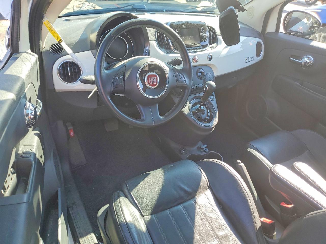 2018 FIAT 500 LOUNGE photo 15