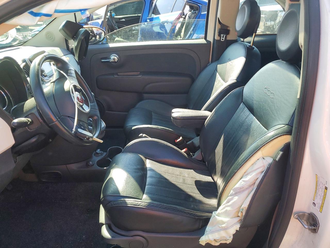 2018 FIAT 500 LOUNGE photo 13