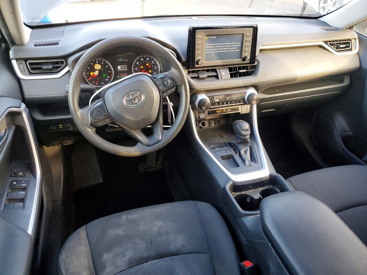 2019 TOYOTA RAV4 LE photo 15
