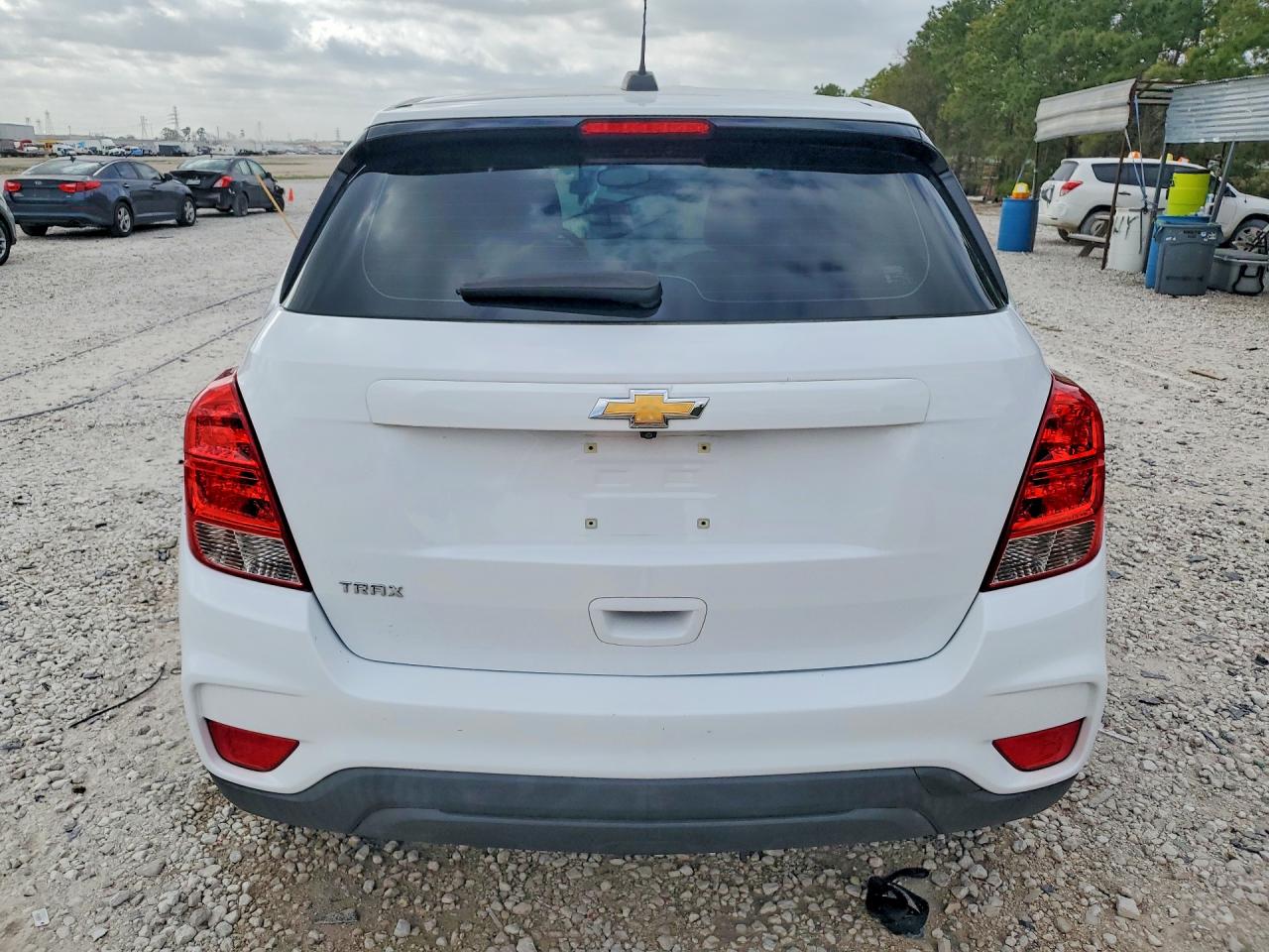 2018 CHEVROLET TRAX LS photo 6
