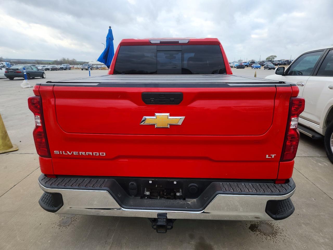 2021 CHEVROLET SILVERADO C1500 LT photo 6