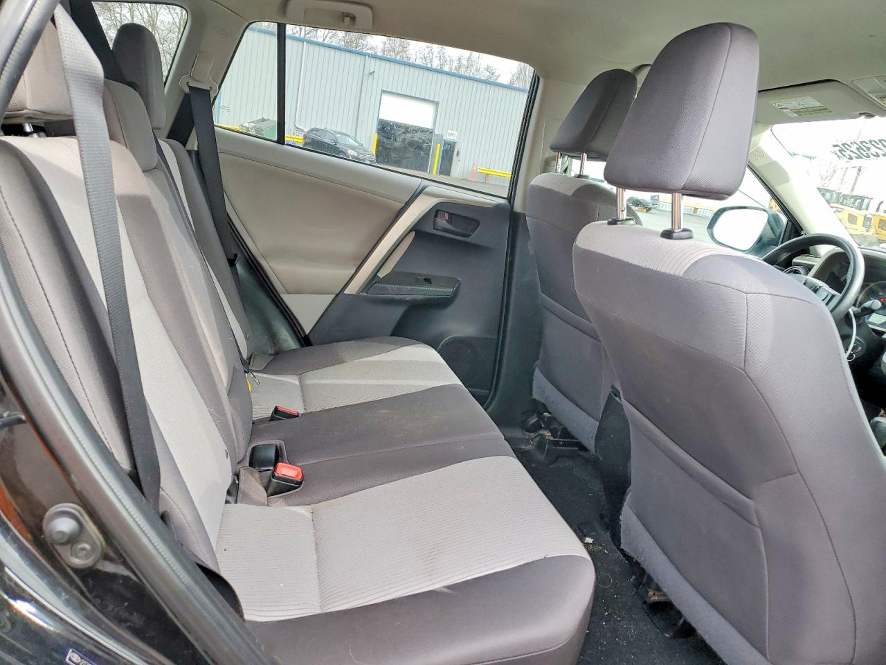 2013 TOYOTA RAV4 photo 10