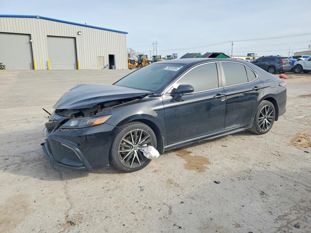 2024 TOYOTA CAMRY