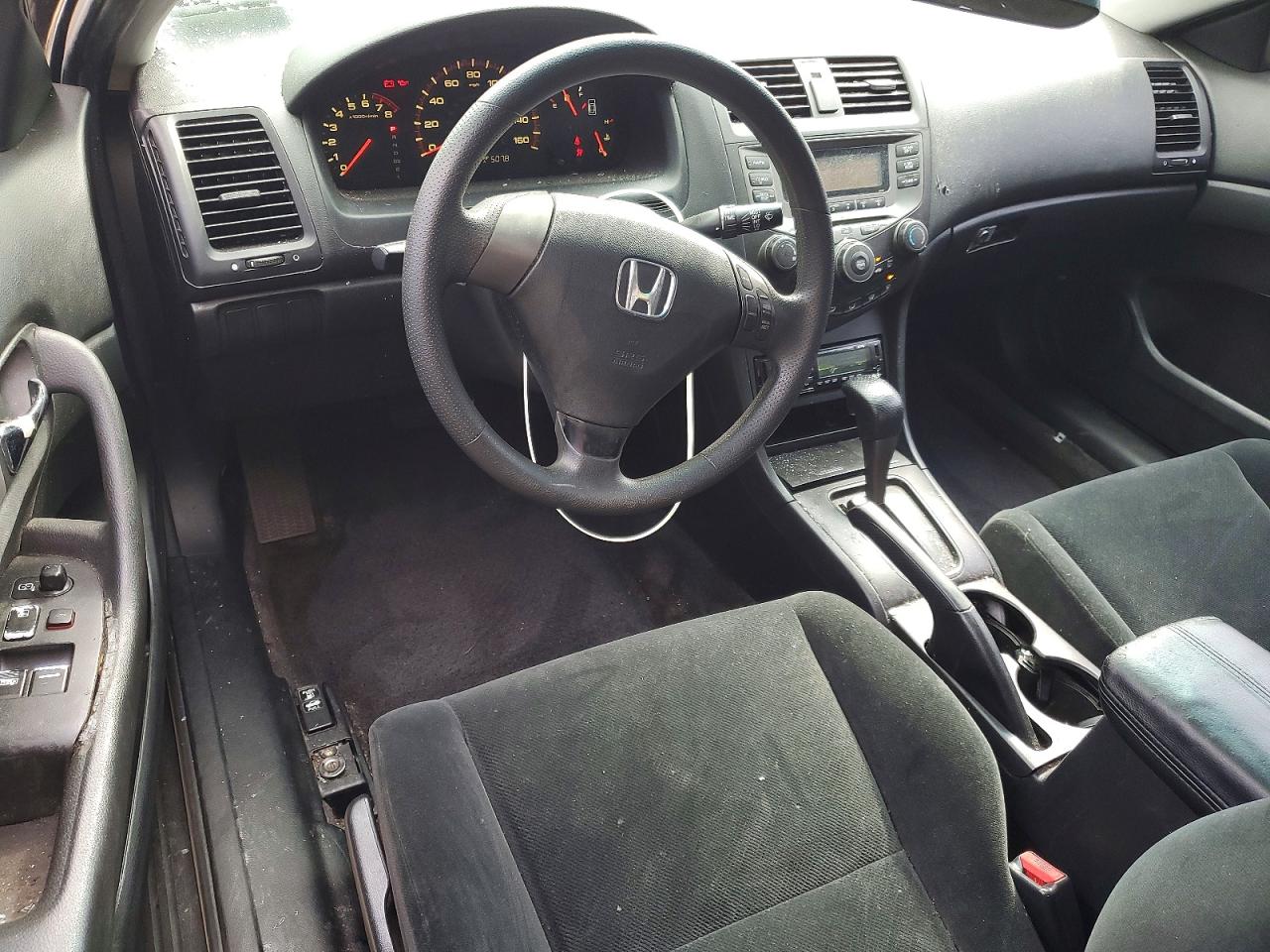 2006 HONDA ACCORD LX photo 8