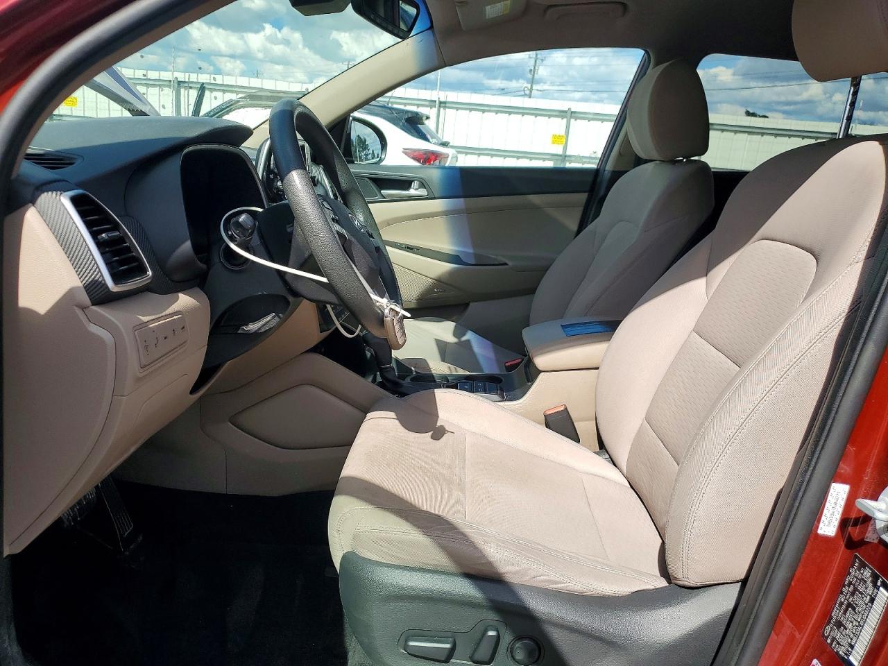 2019 HYUNDAI TUCSON SPORT photo 25