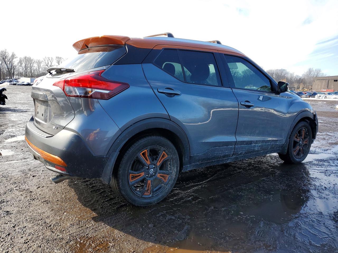 2019 NISSAN KICKS SV photo 5