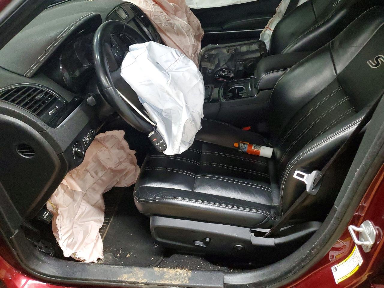 2019 CHRYSLER 300 S photo 7