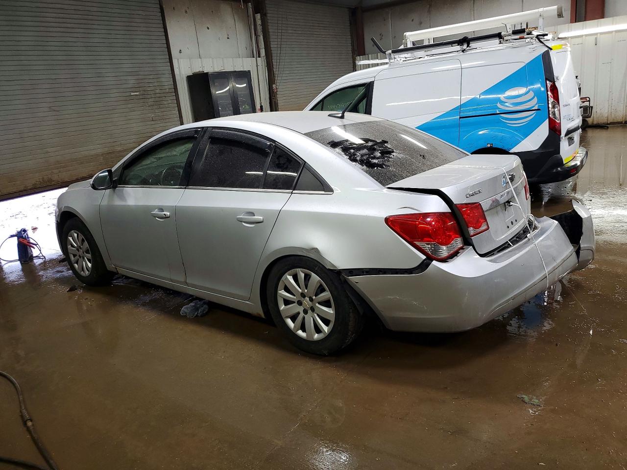 2011 CHEVROLET CRUZE LT photo 2