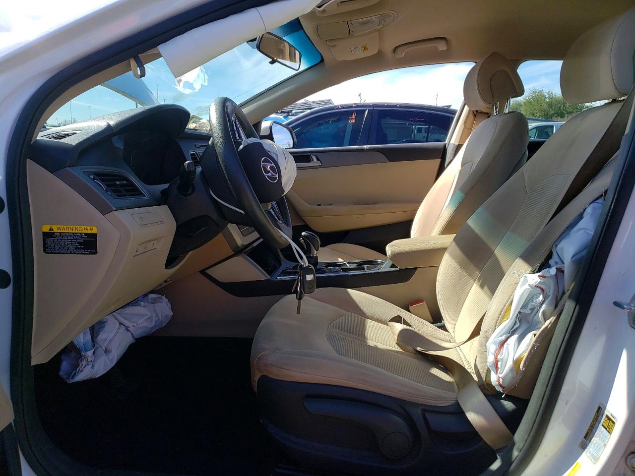 2015 HYUNDAI SONATA SE photo 7