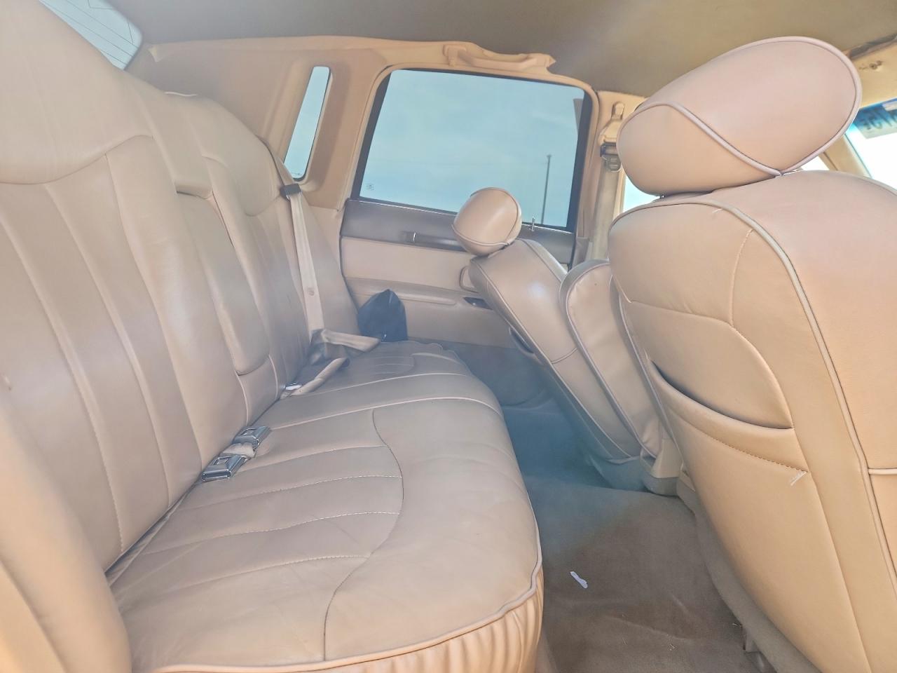 1997 LINCOLN TOWN CAR EXECUTIVE photo 10