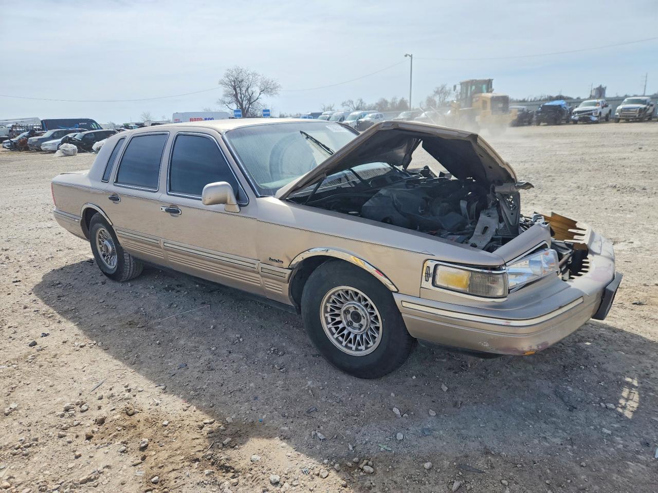 1997 LINCOLN TOWN CAR EXECUTIVE photo 4