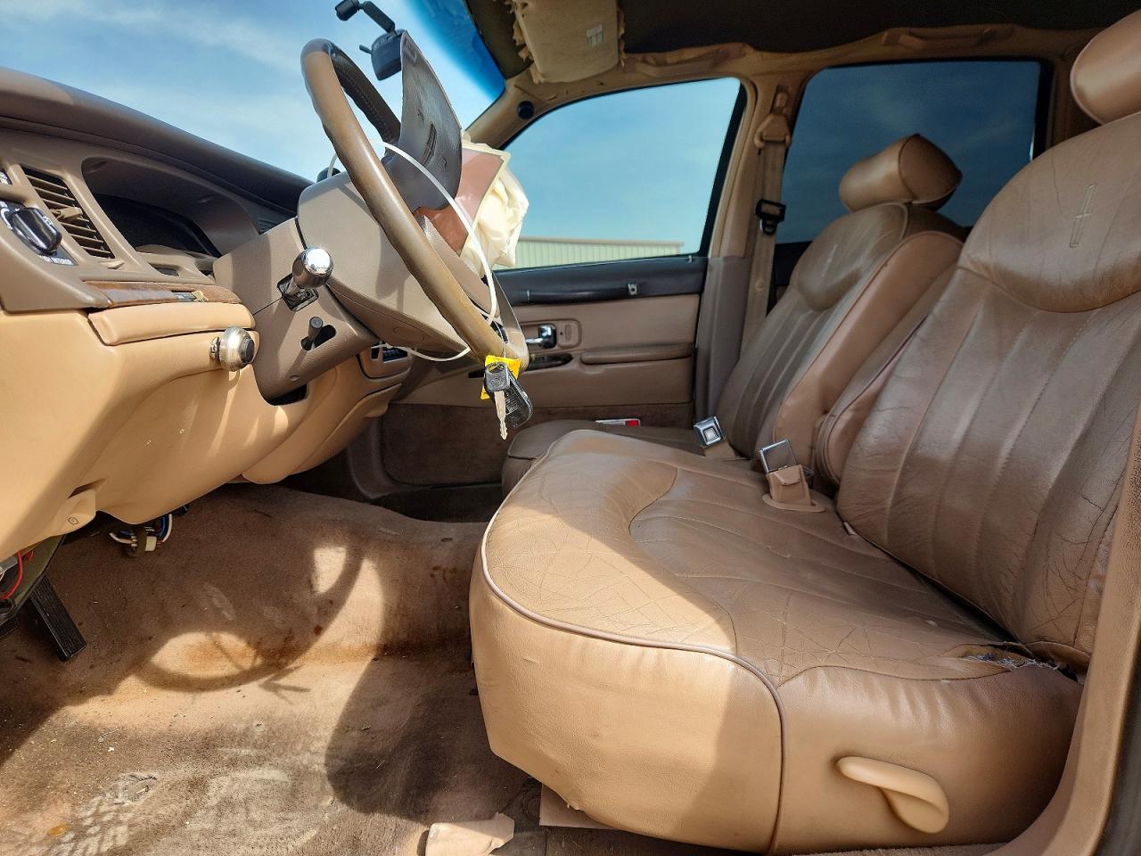 1997 LINCOLN TOWN CAR EXECUTIVE photo 7