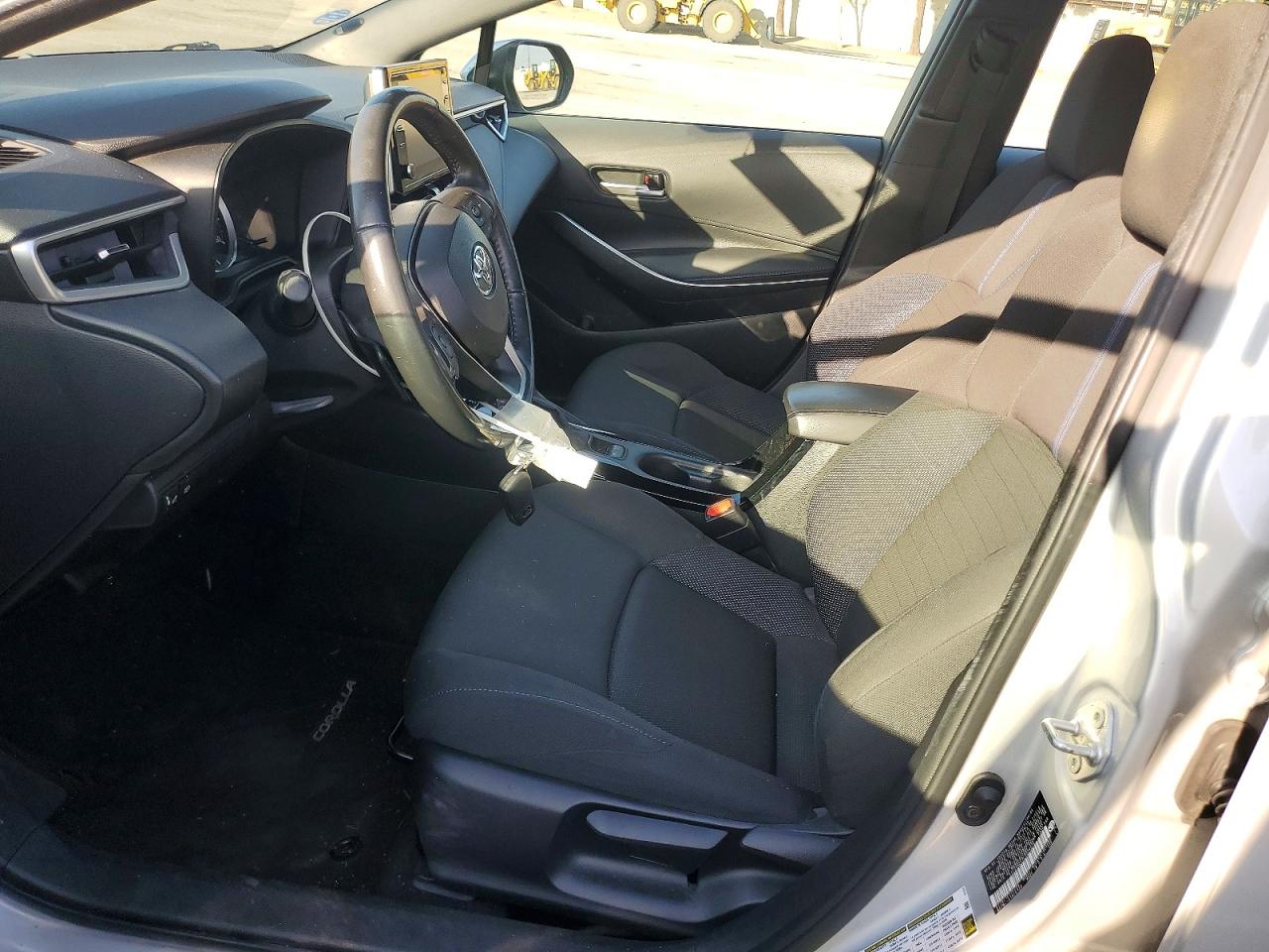2020 TOYOTA COROLLA SE photo 19