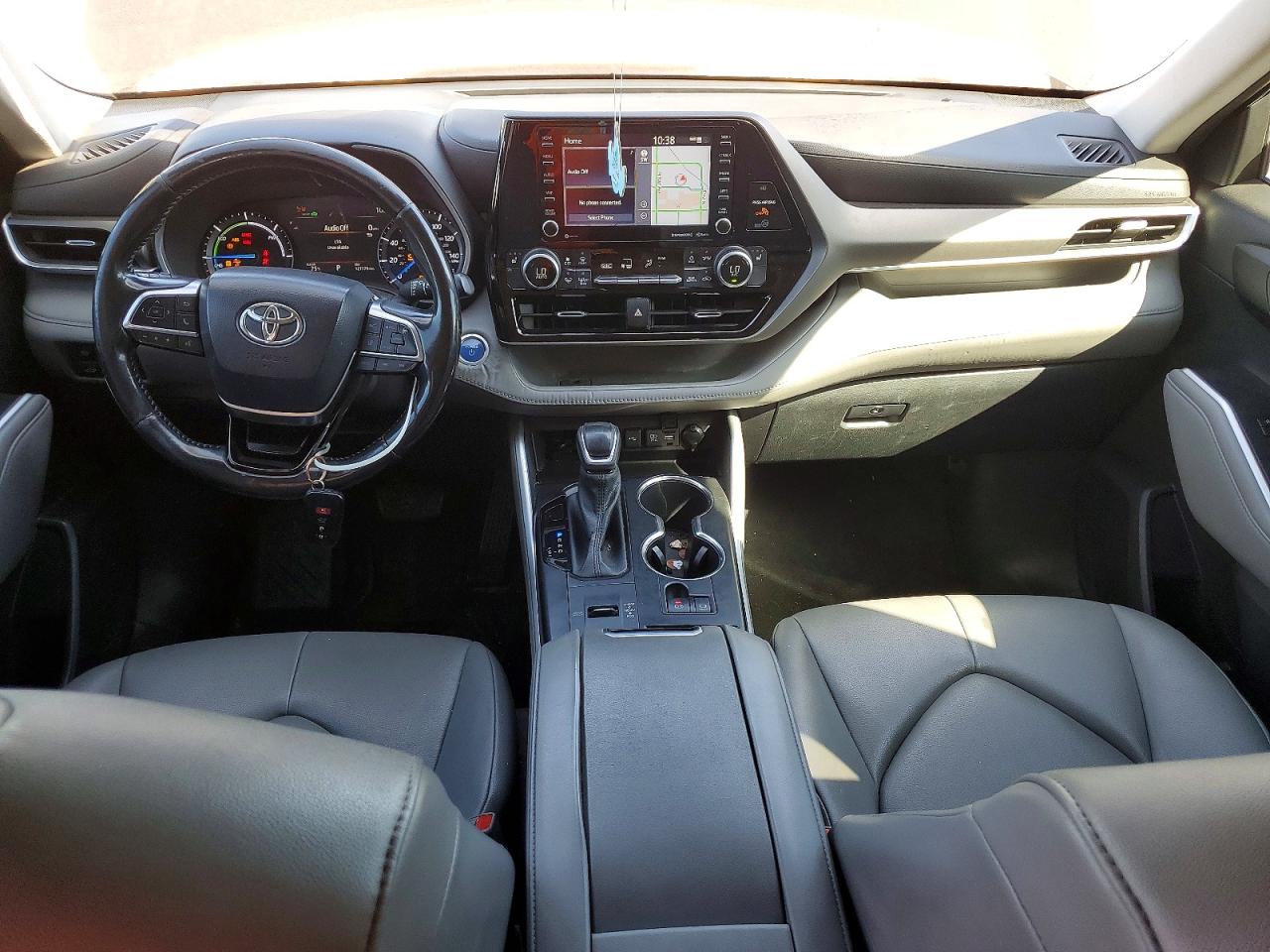 2021 TOYOTA HIGHLANDER photo 22