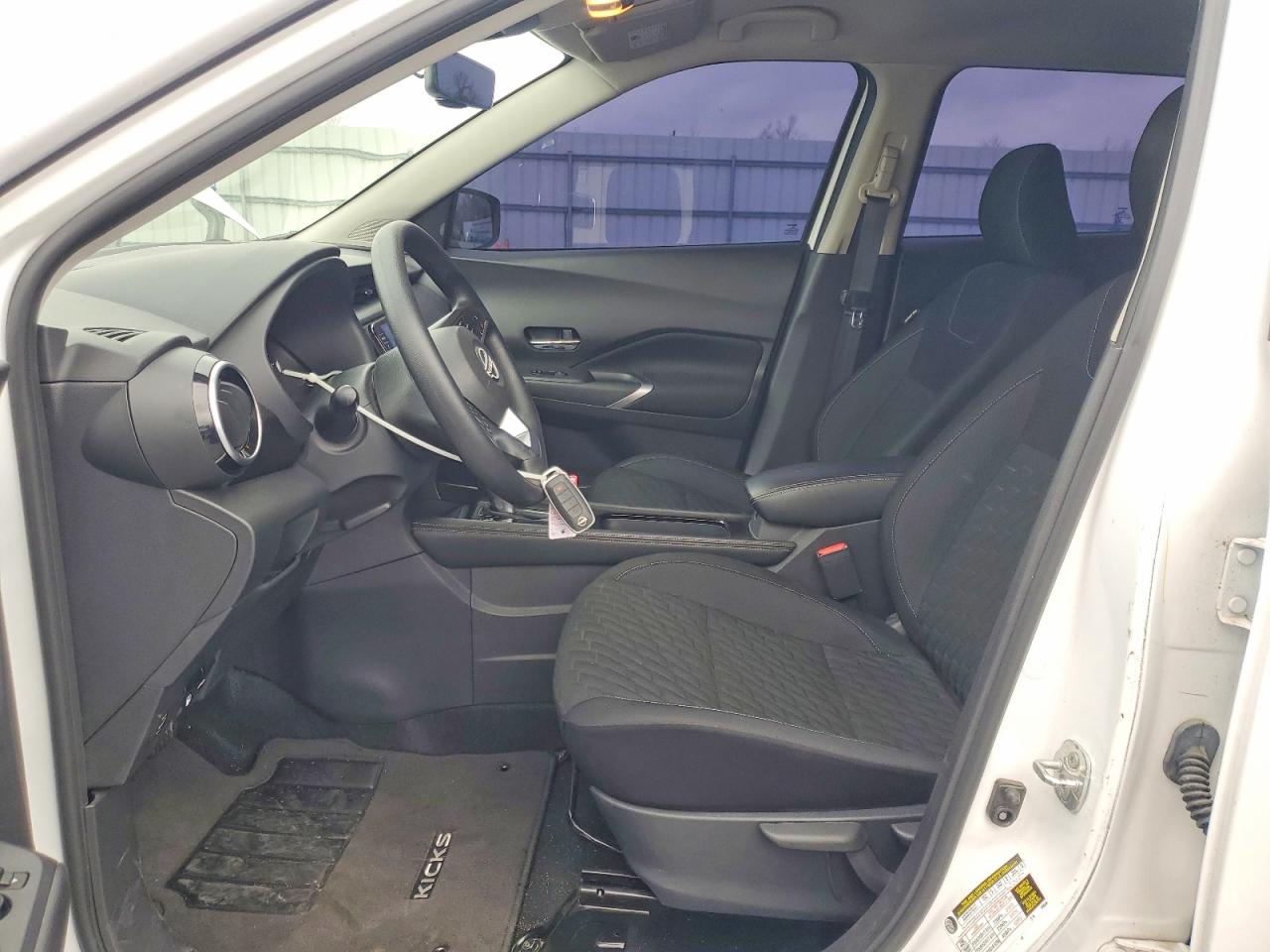 2023 NISSAN KICKS SV photo 19