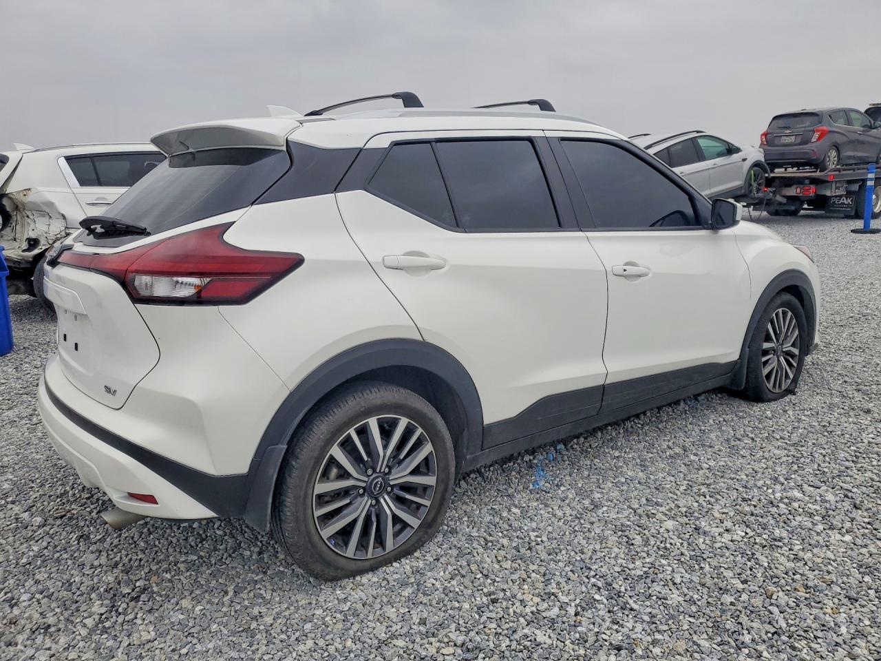 2023 NISSAN KICKS SV photo 7