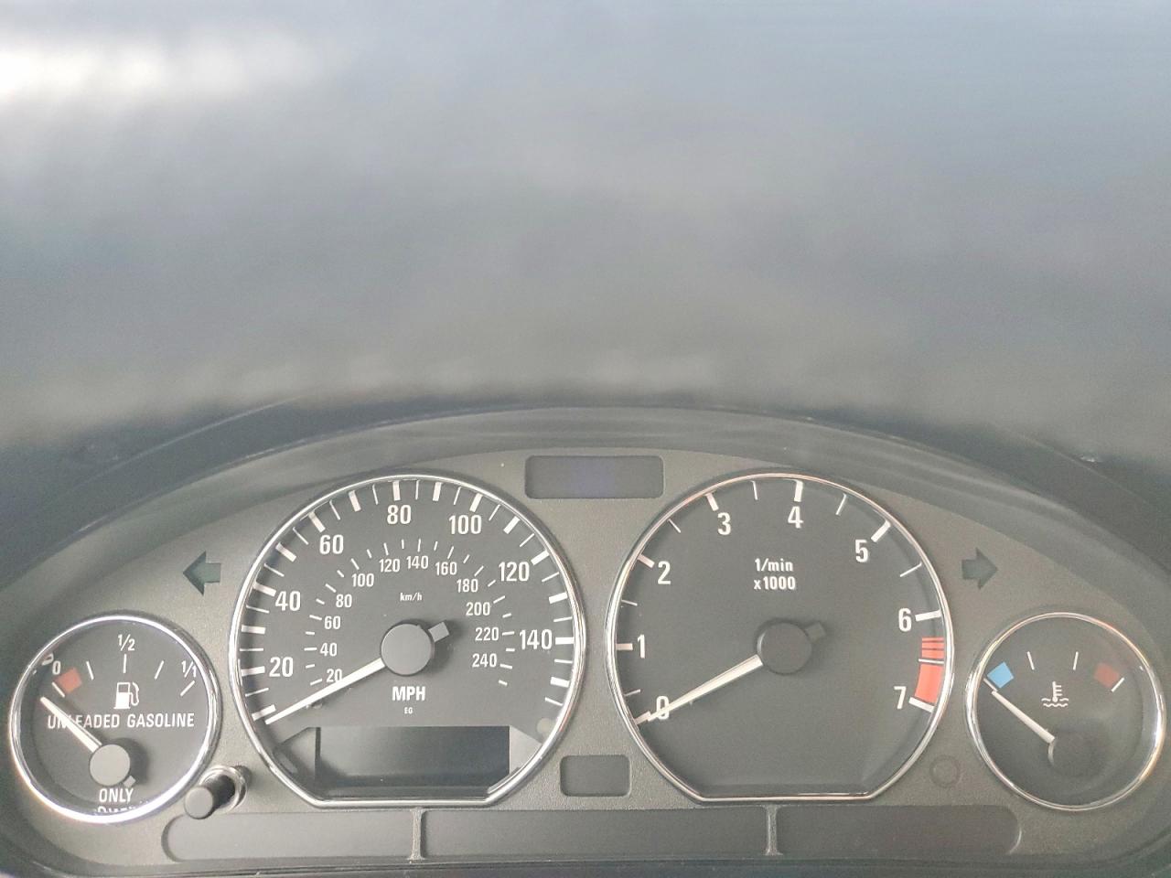 2000 BMW Z3 2.3 photo 9