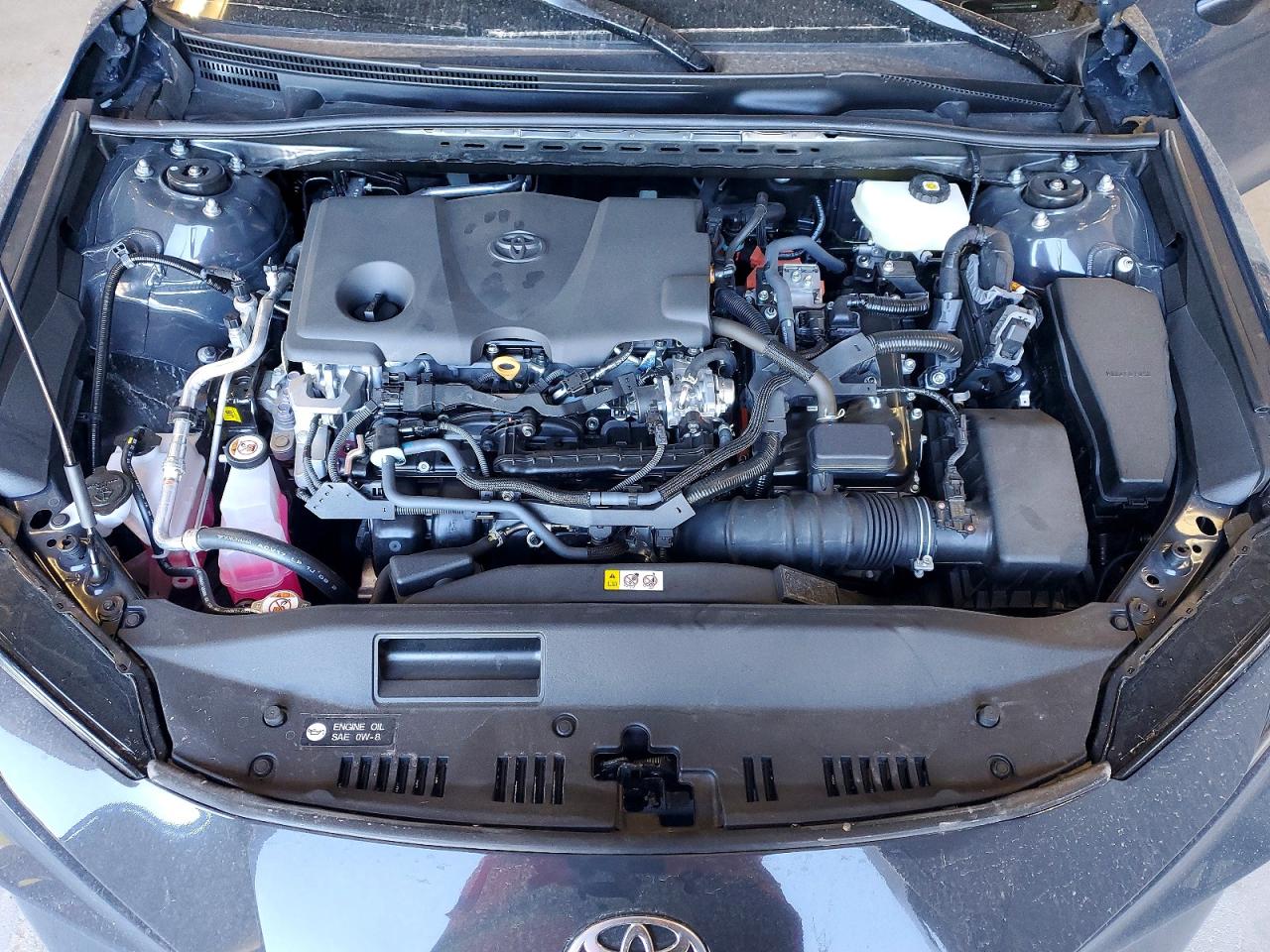2025 TOYOTA CAMRY XLE photo 11