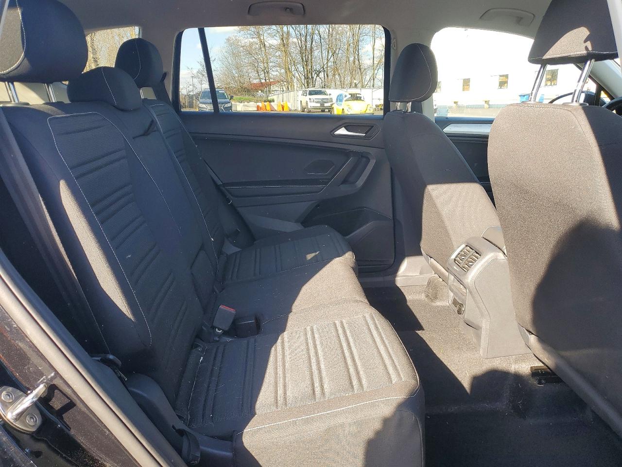 2024 VOLKSWAGEN TIGUAN S photo 19