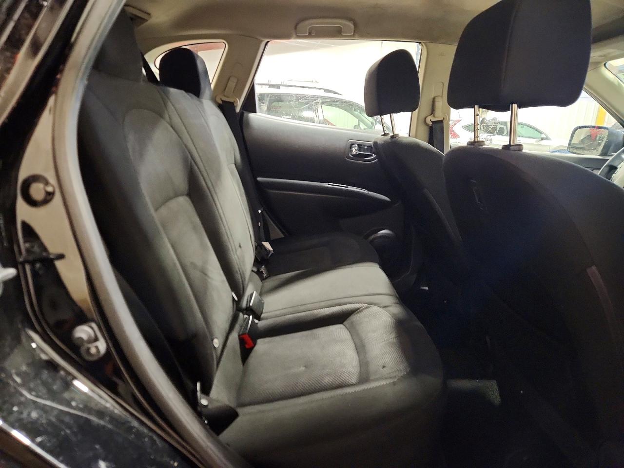 2015 NISSAN ROGUE SELECT S photo 28
