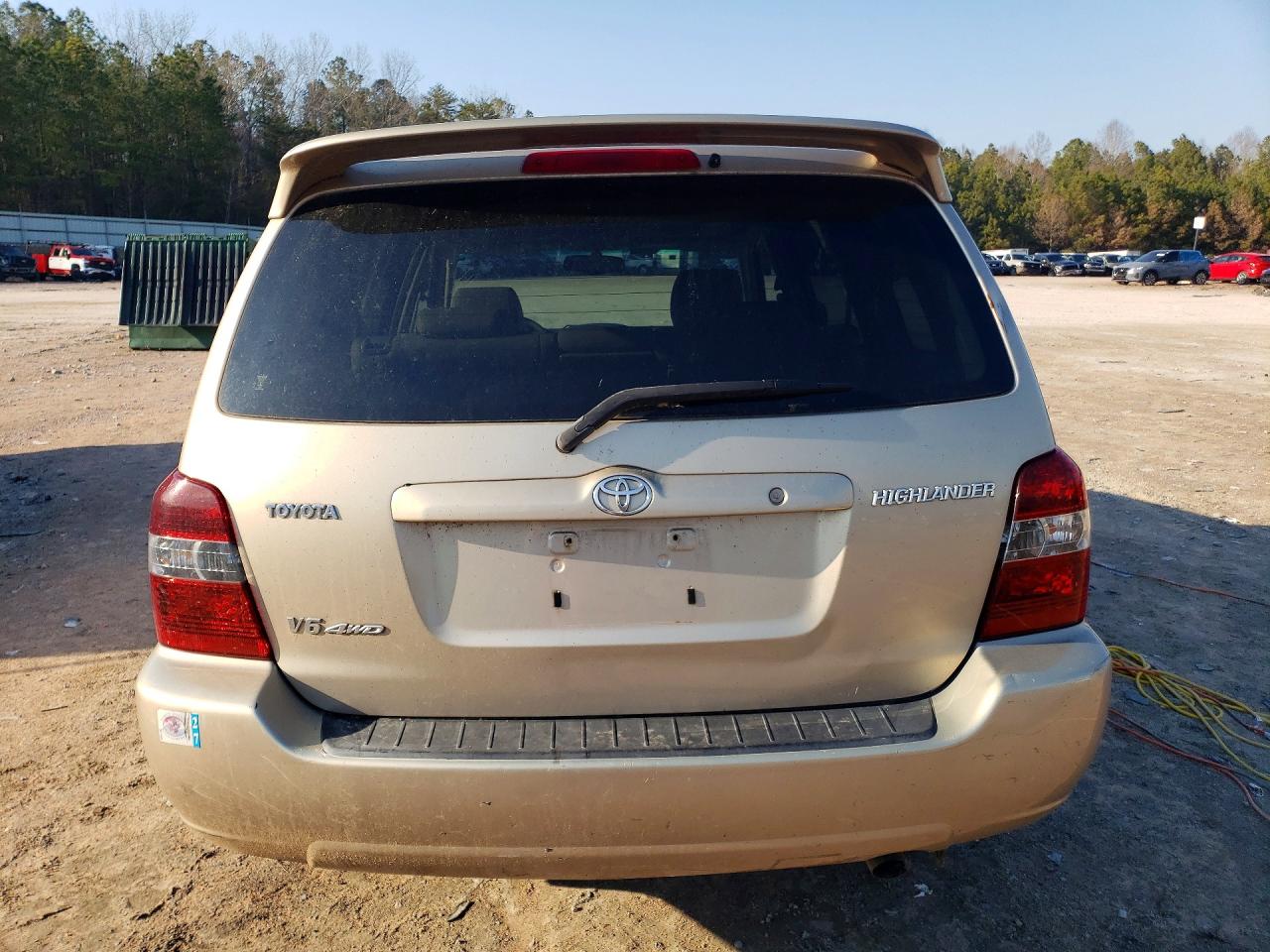 2004 TOYOTA HIGHLANDER LIMITED photo 6