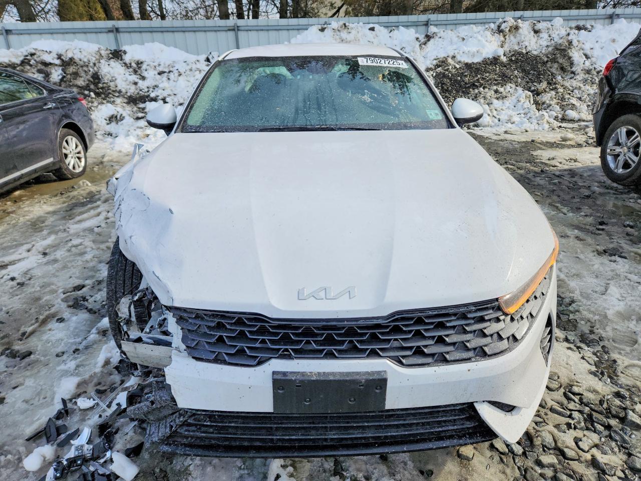 2023 KIA K5 photo 9
