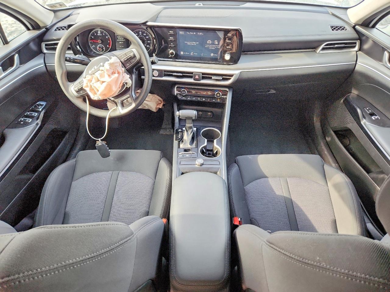 2023 KIA K5 photo 15