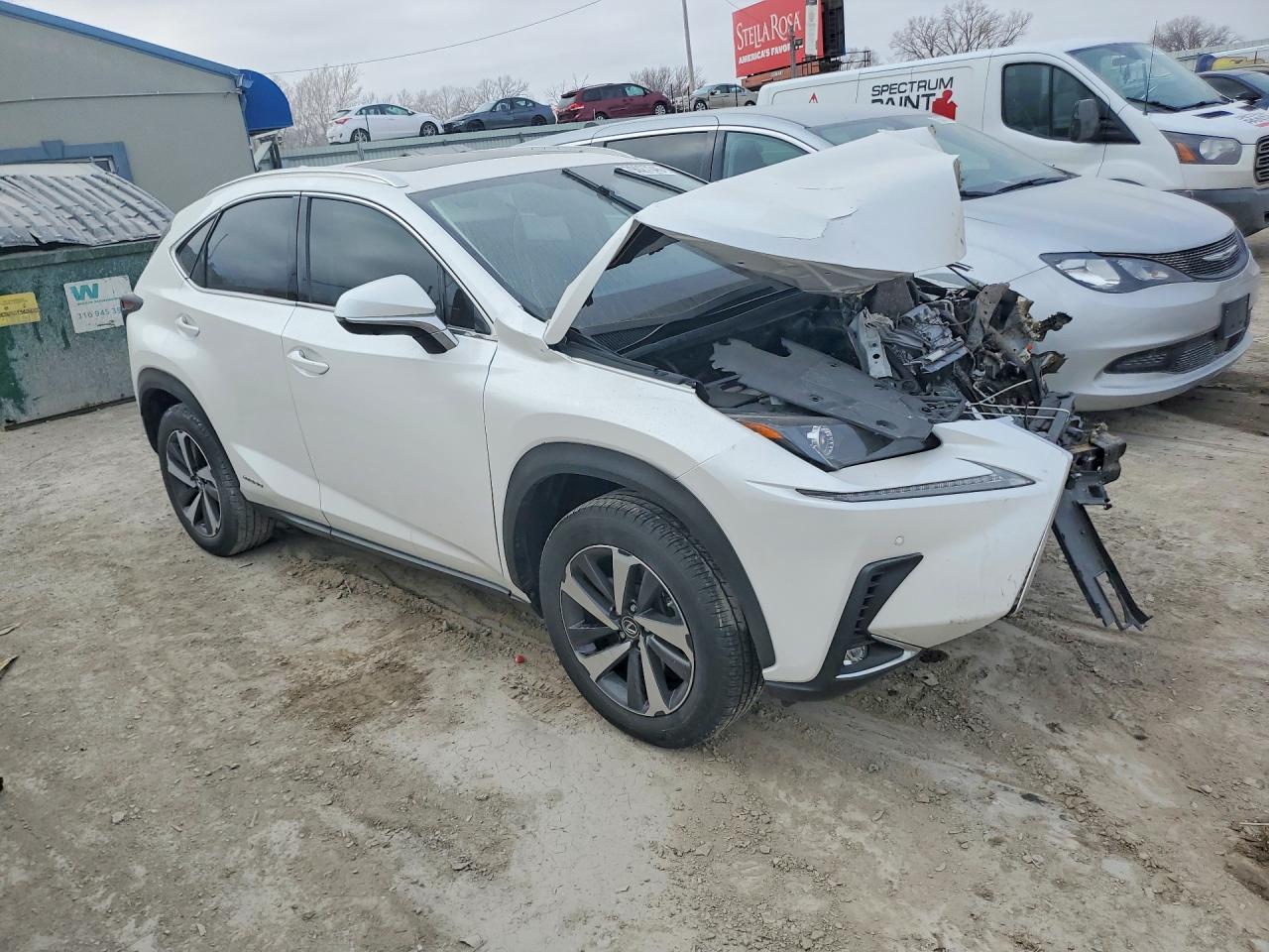 2020 LEXUS NX 300H photo 4