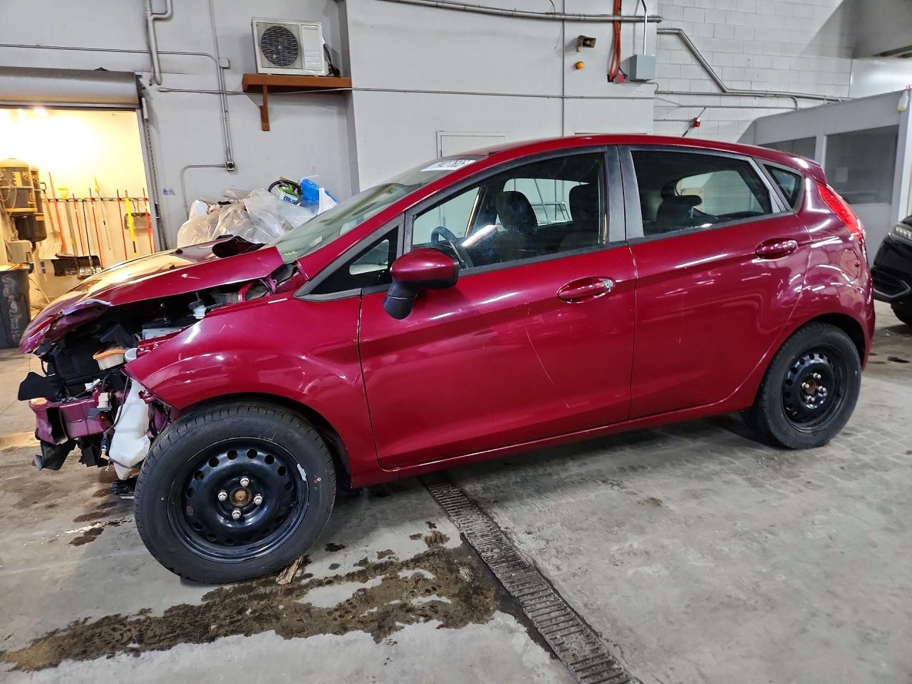 2011 FORD FIESTA