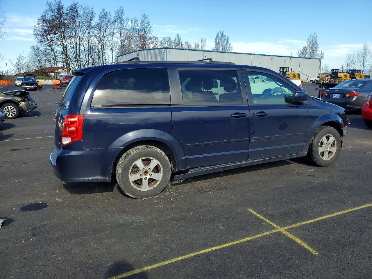 2012 DODGE GRAND CARAVAN SXT photo 5