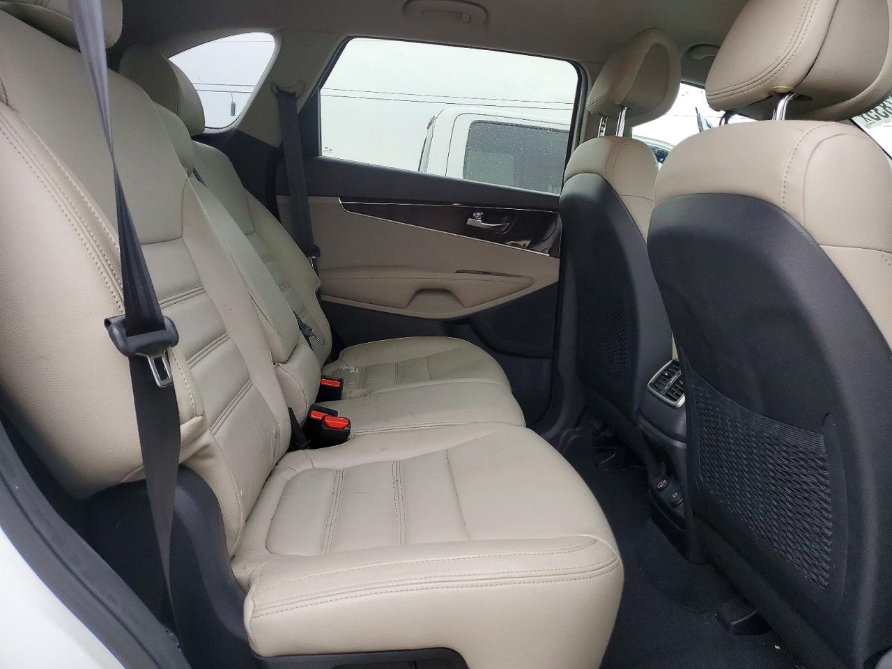 2016 KIA SORENTO LX photo 31