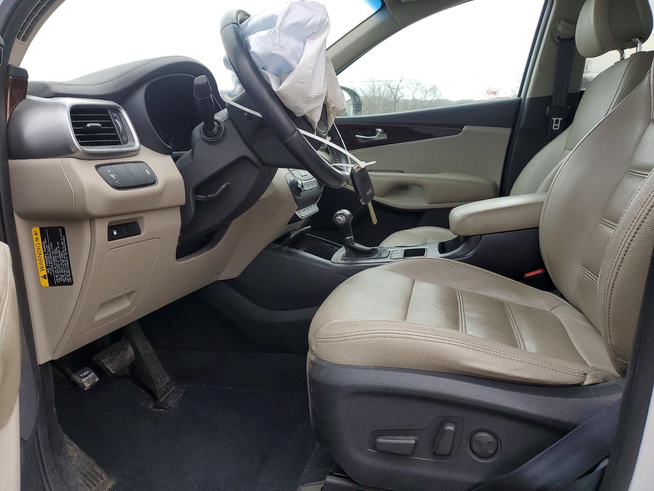2016 KIA SORENTO LX photo 19