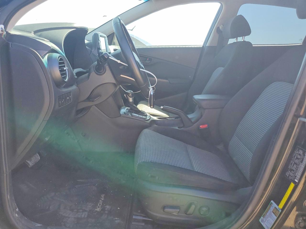 2020 HYUNDAI KONA SEL PLUS photo 13