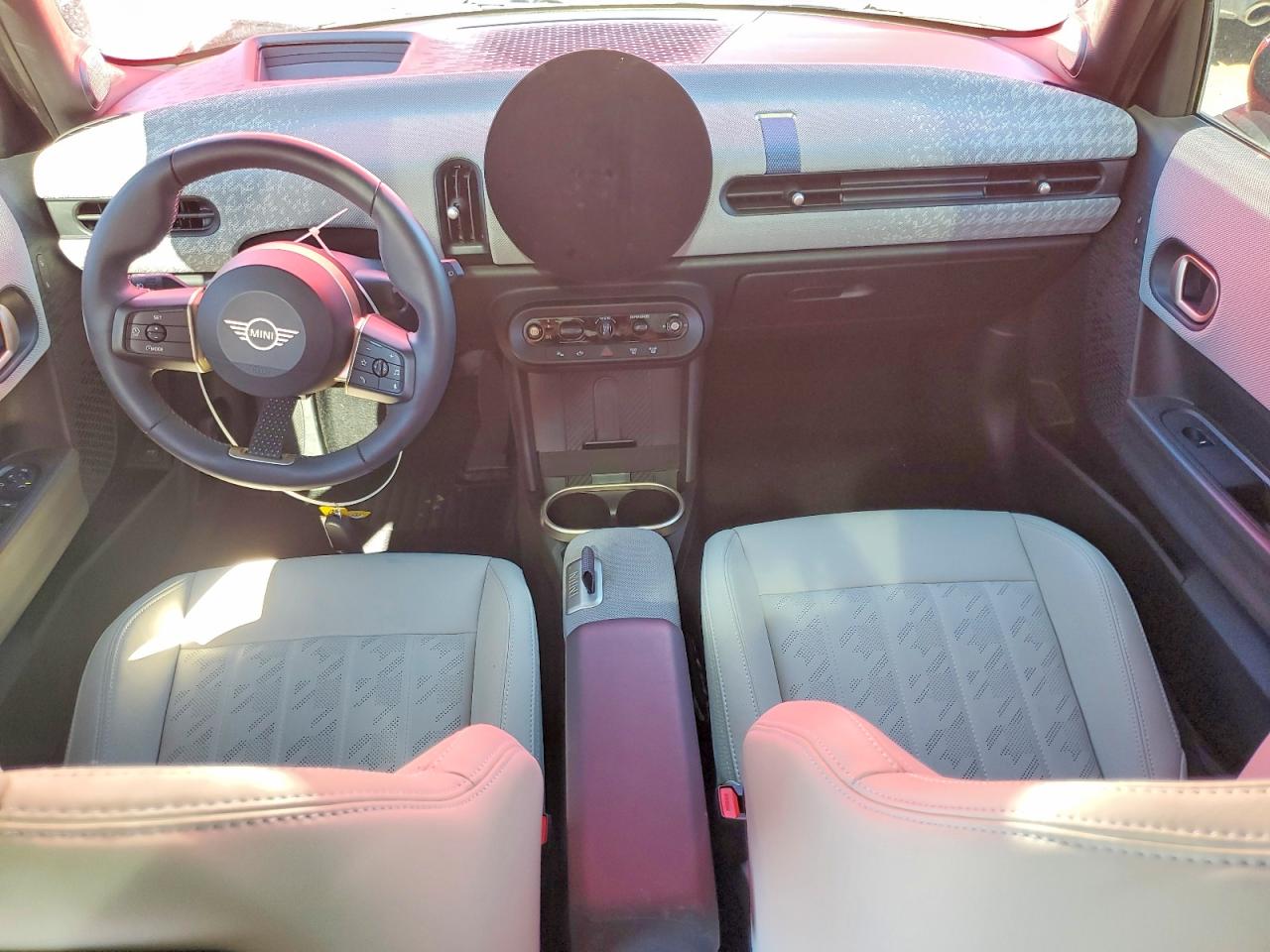 2025 MINI COOPER S photo 8