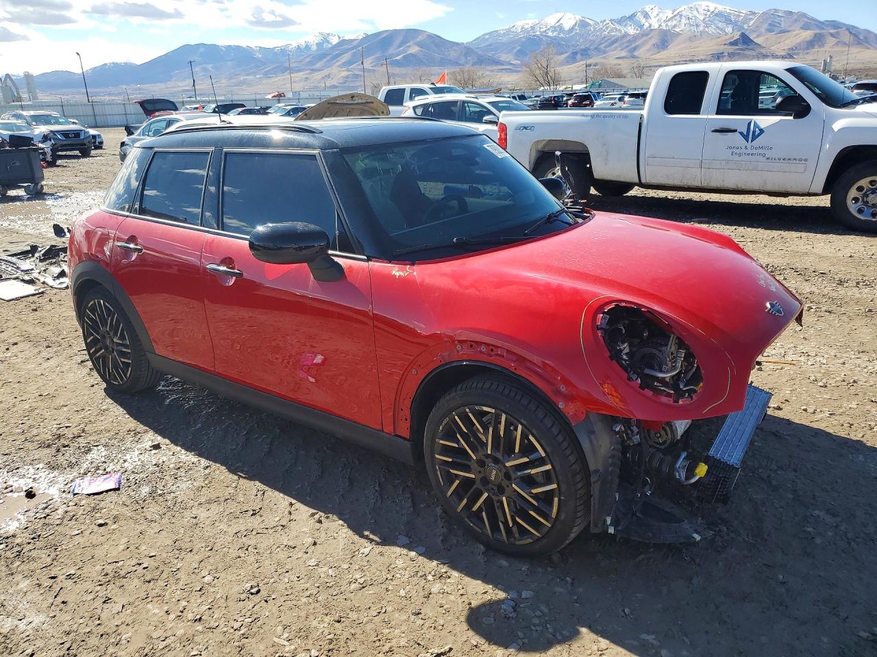 2025 MINI COOPER S photo 4