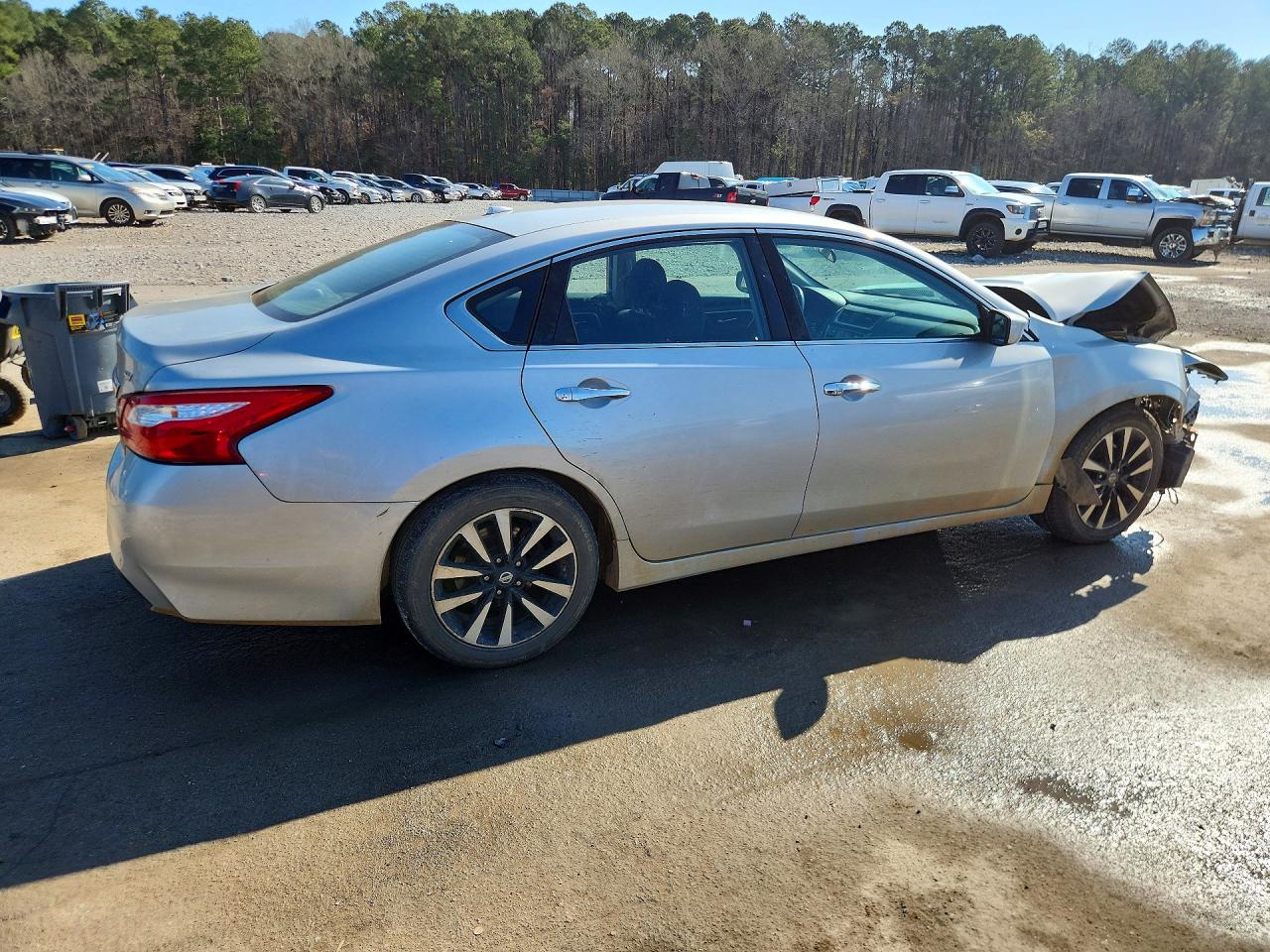 2018 NISSAN ALTIMA 2.5 SV photo 3