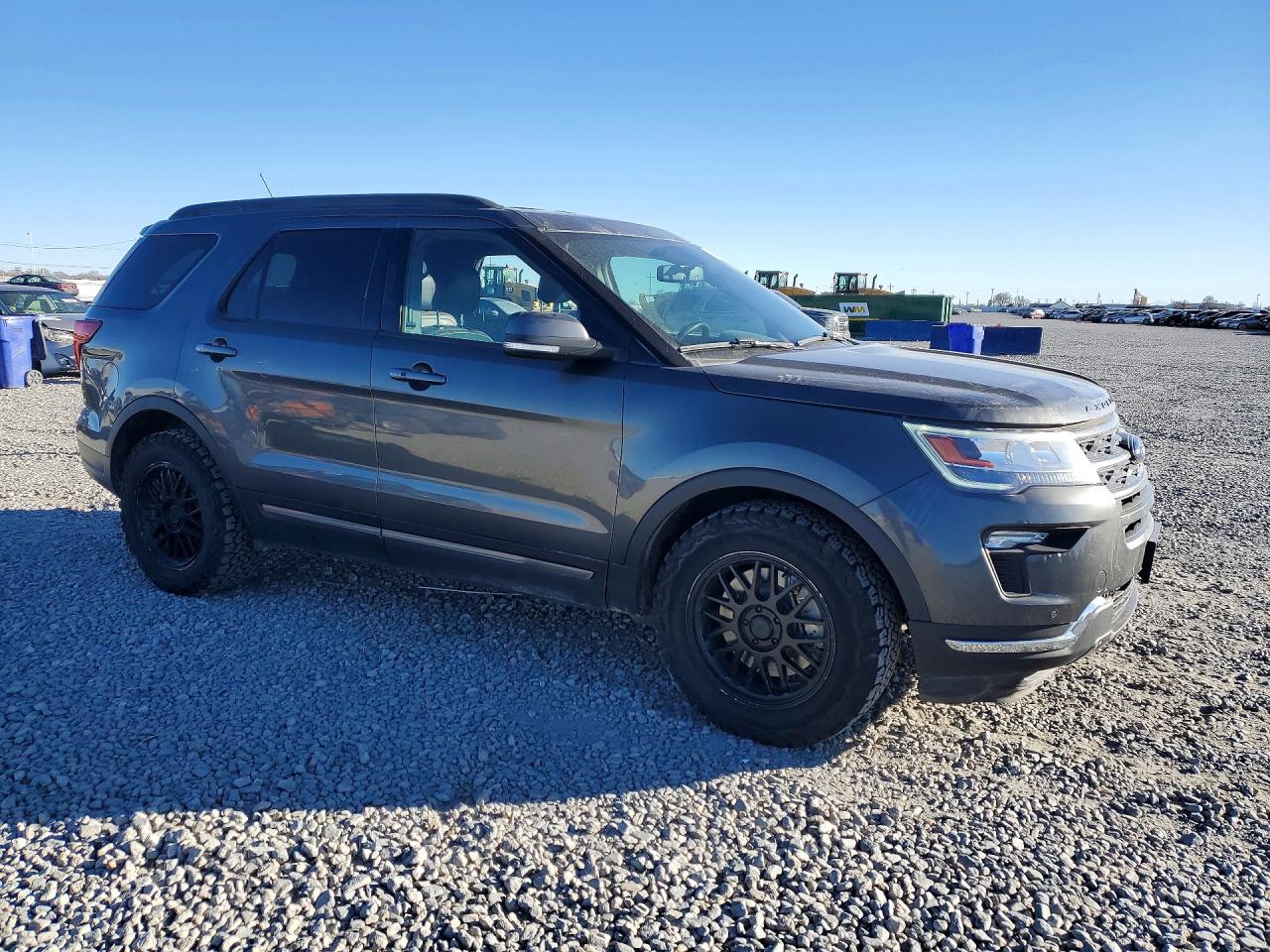 2018 FORD EXPLORER XLT photo 4