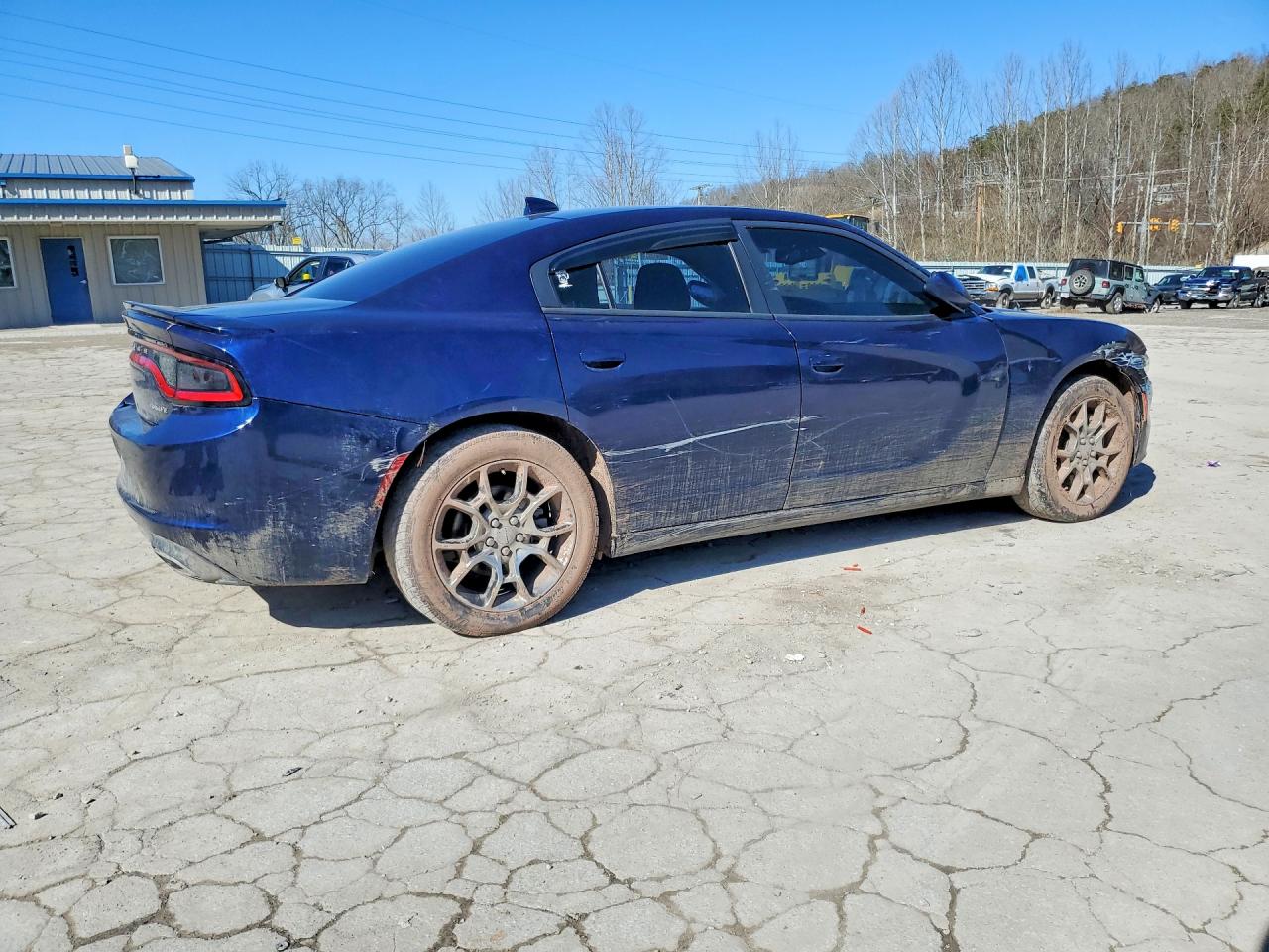 2015 DODGE CHARGER SXT photo 3