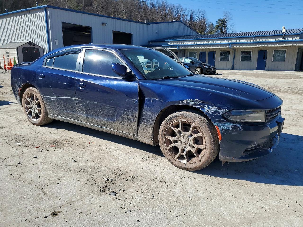 2015 DODGE CHARGER SXT photo 4