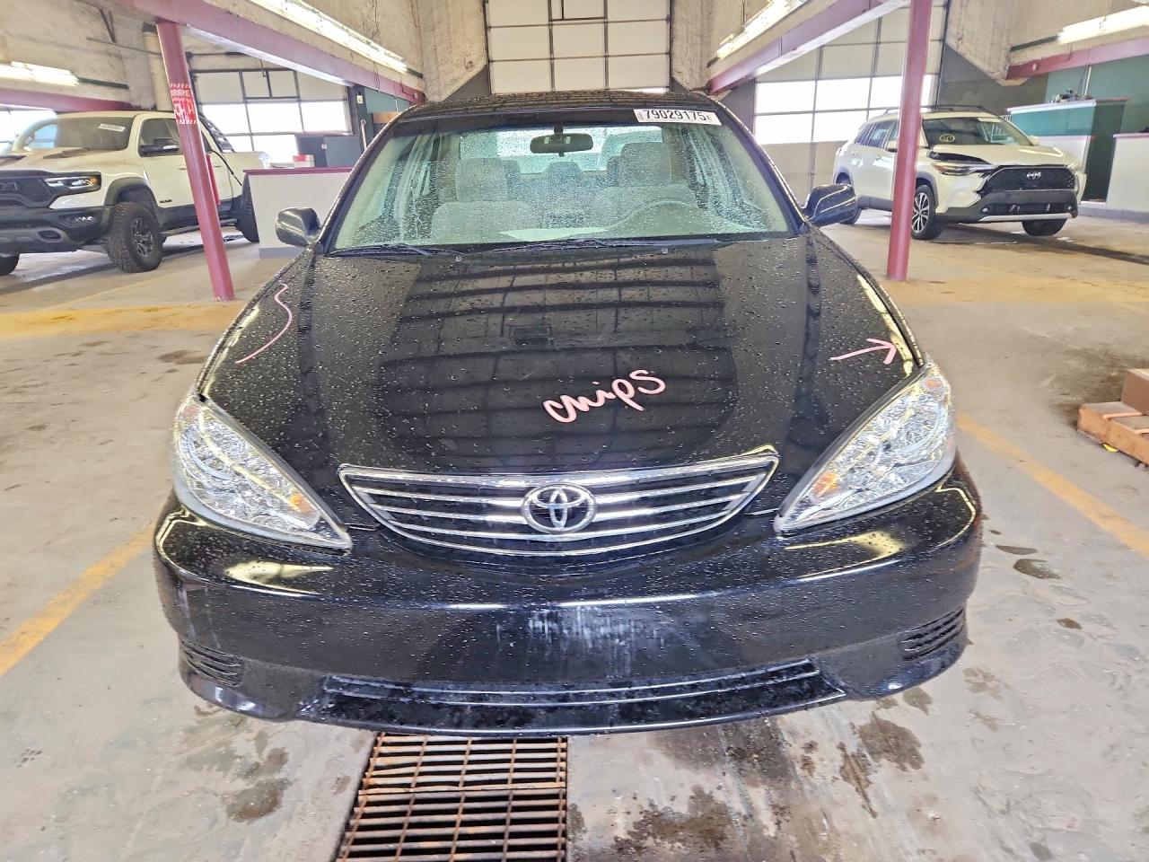 2005 TOYOTA CAMRY LE photo 9