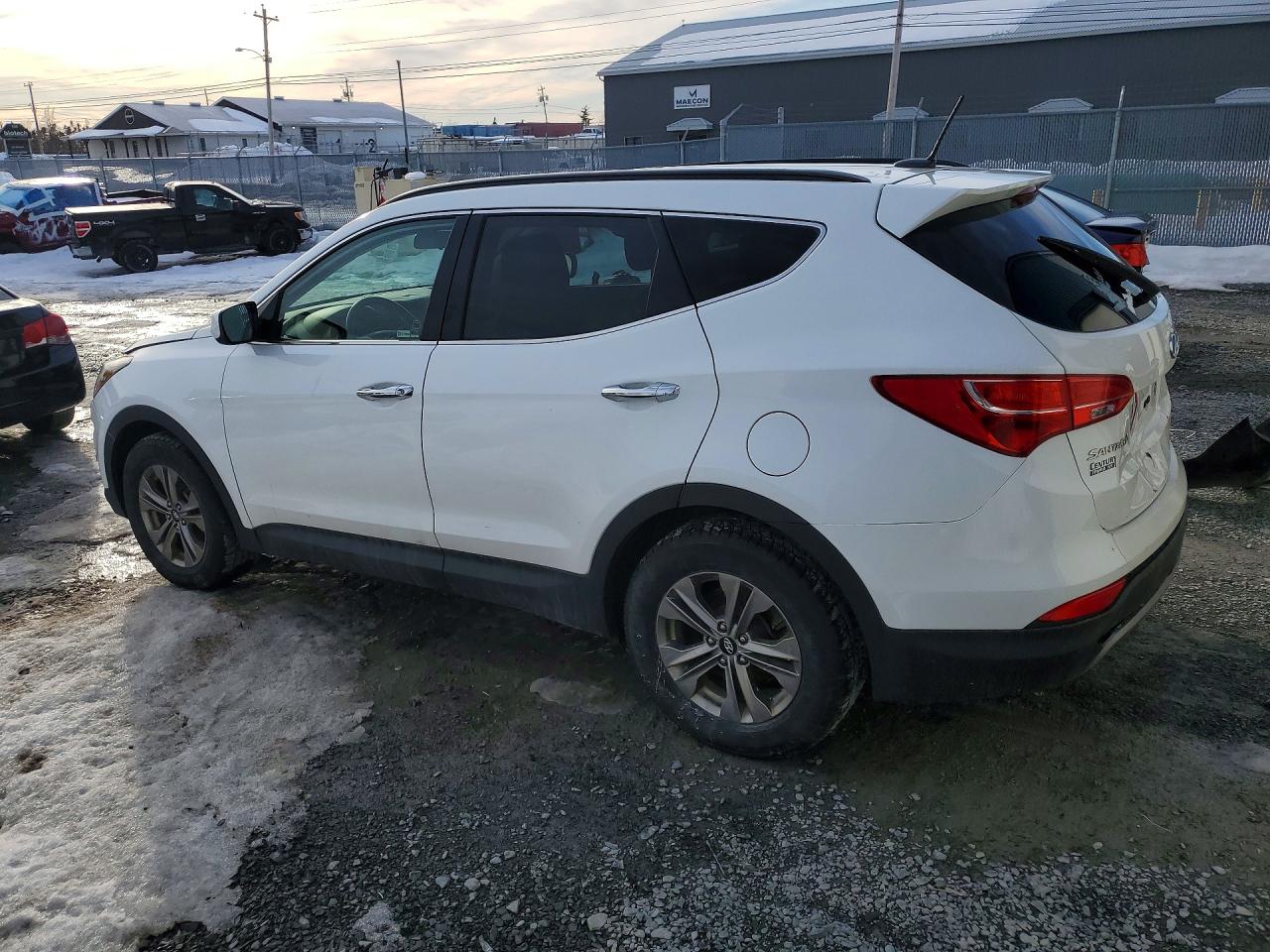 2016 HYUNDAI SANTA FE SPORT 2.4L photo 2