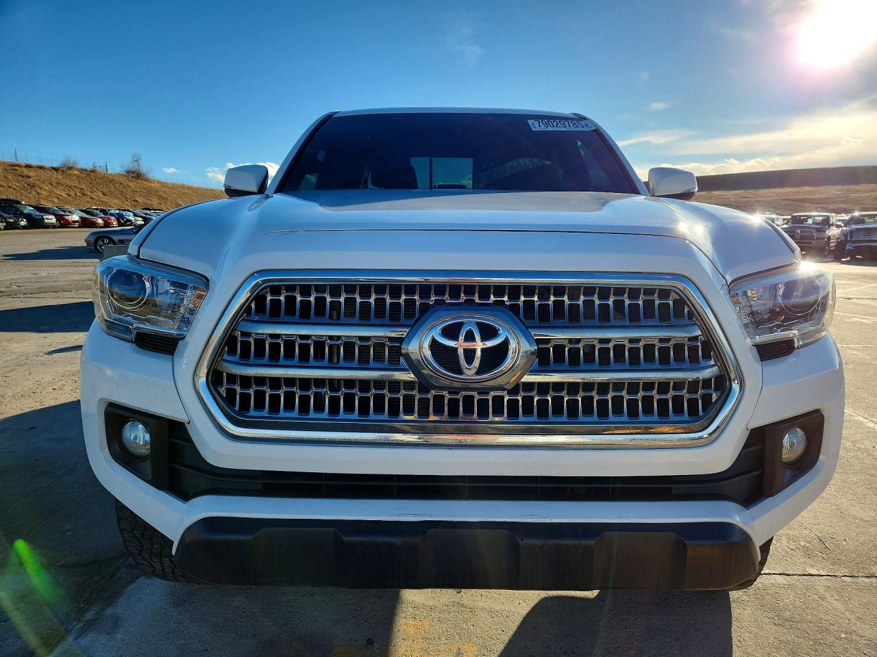 2017 TOYOTA TACOMA TRD OFF-ROAD photo 5