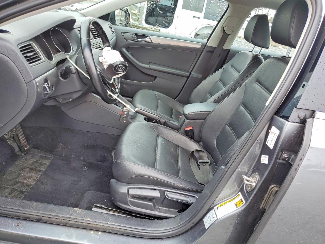 2018 VOLKSWAGEN JETTA SE photo 19