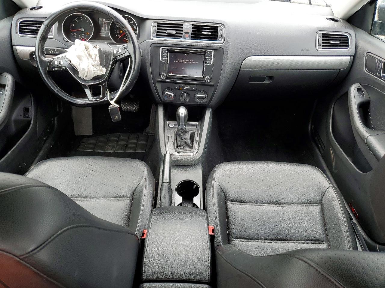 2018 VOLKSWAGEN JETTA SE photo 22