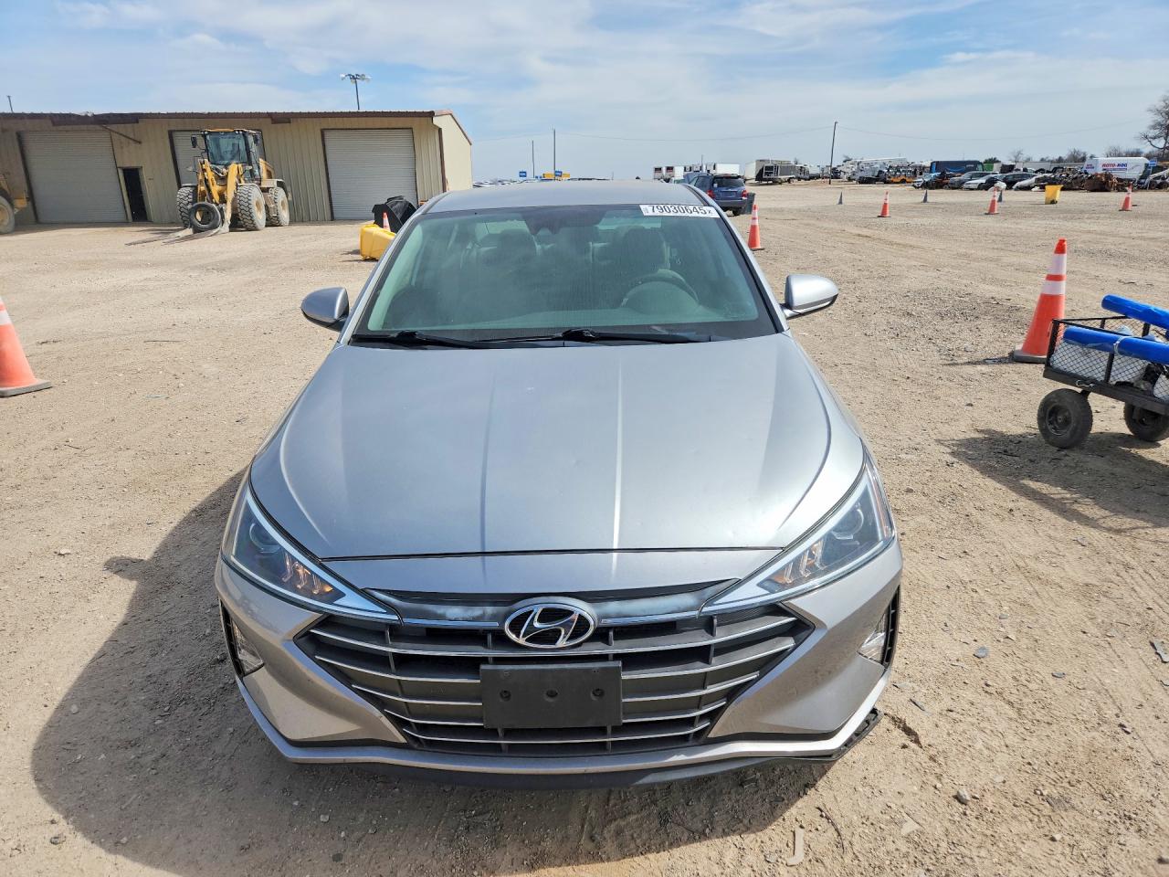 2020 HYUNDAI ELANTRA SE photo 9